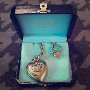 Juicy Couture Choker/Locket